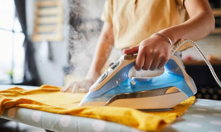 The Top Five Reasons Why Steam Ironing is Better than Traditional Methods